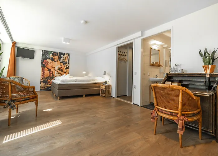 Zeta Beds Bed and breakfast