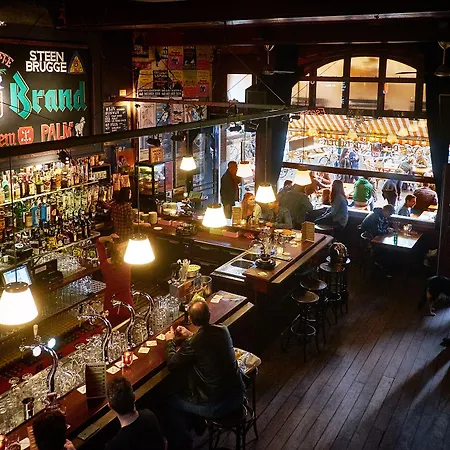 فندق مبيت وإفطار Zeta Beds 2*